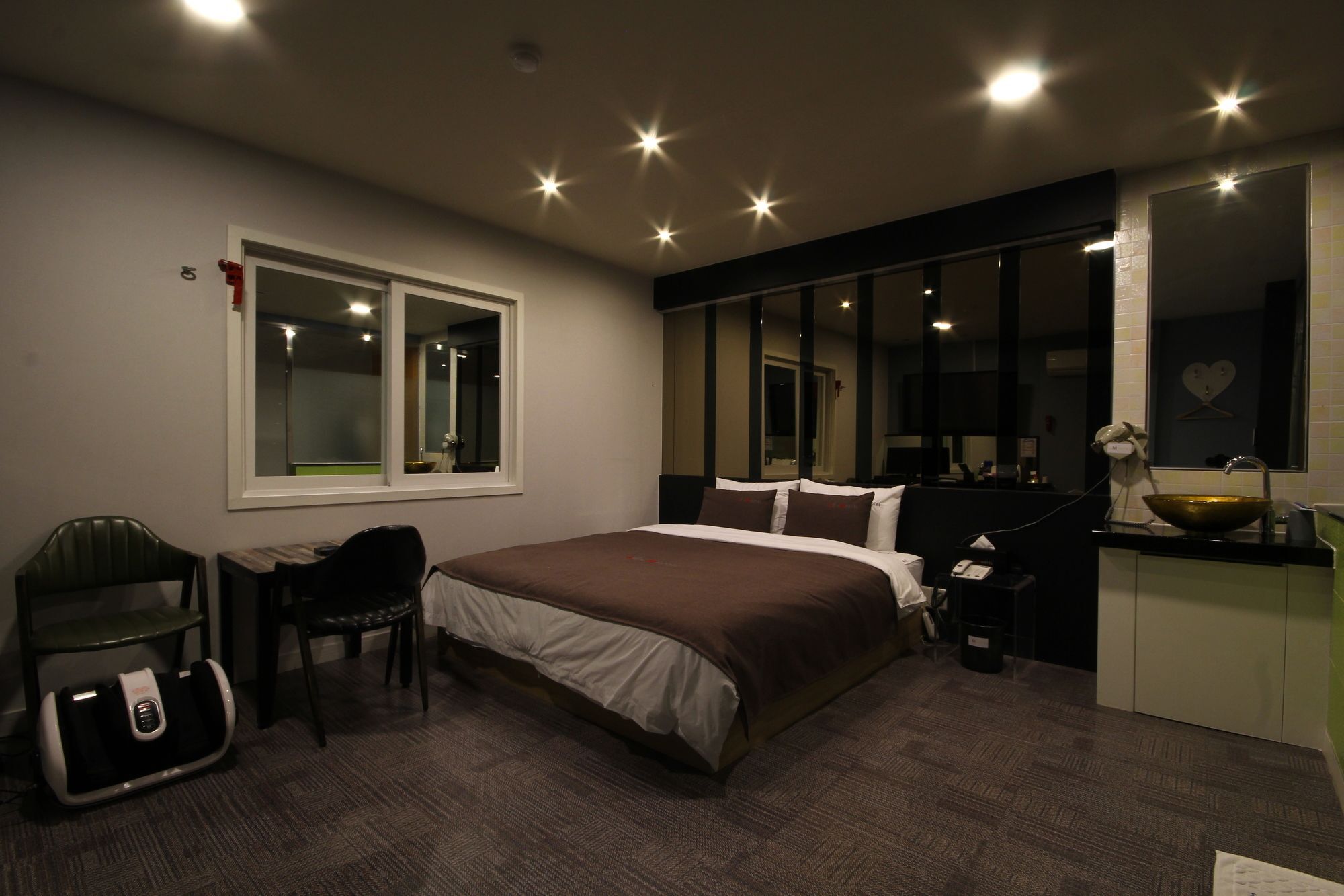 The M Hotel Пусан Экстерьер фото